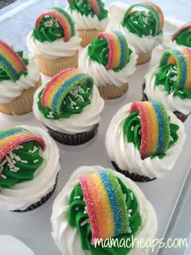 st patricks day rainbow cupcakes tray