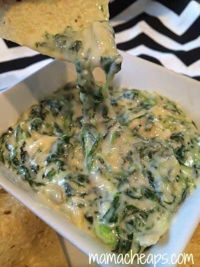 spinach artichoke dip with chip