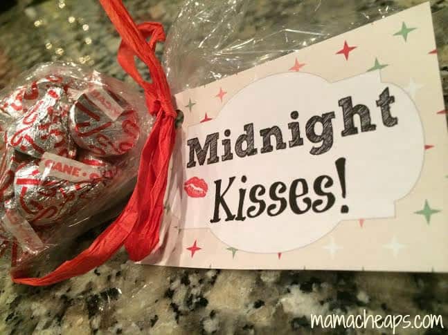 midnight kisses new years eve party favor