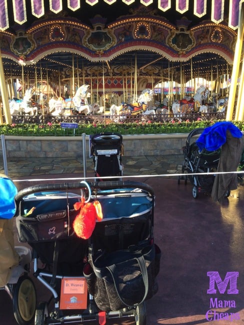 Kingdom Strollers City Mini Double carousel