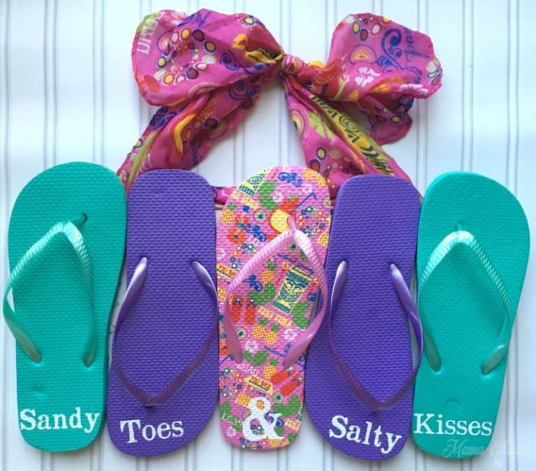 DIY Dollar Store Flip Flop Sign for Summer - Mama Cheaps®
