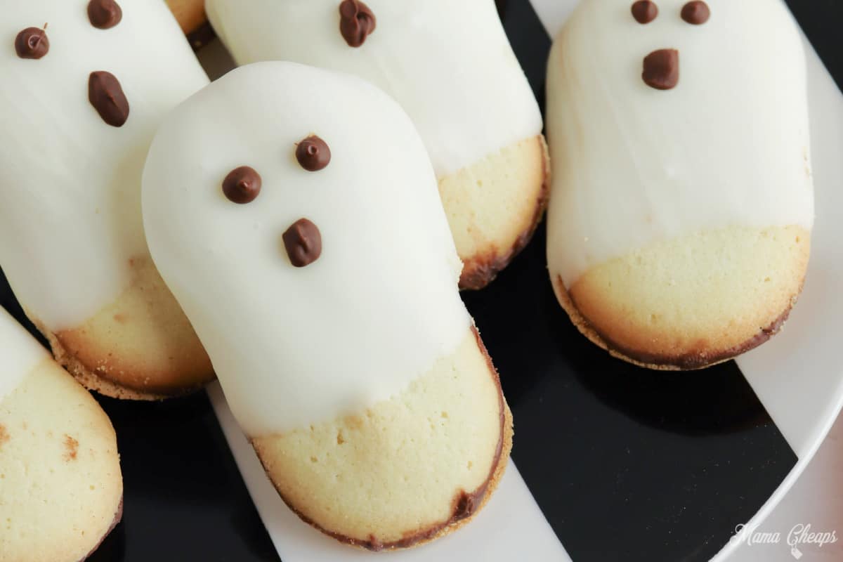 Milano Ghost Cookies Close Up